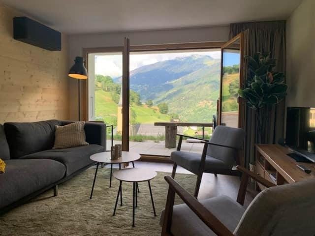 Chalet Mallum – Lower Apartment House in Canton of Valais