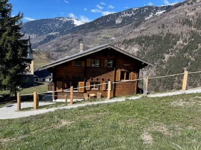 Property building, Spring, Mountain view