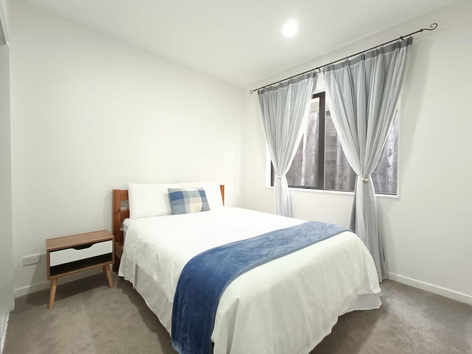 Private 2-Bedroom Guest Suite in The Gardens Apartment in Auckland