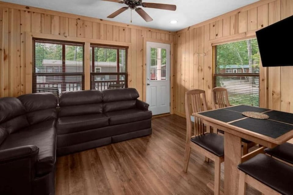 2 Bdrm Cottage near Wildwood House in Lower Township