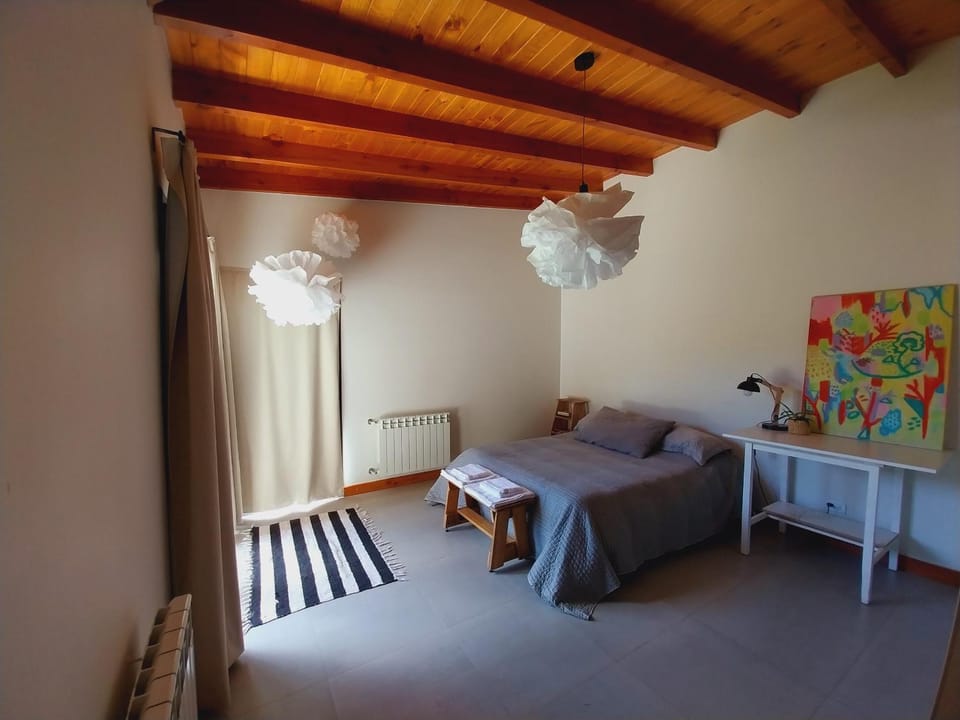 Habitación Flores de papel Vacation rental in Esquel
