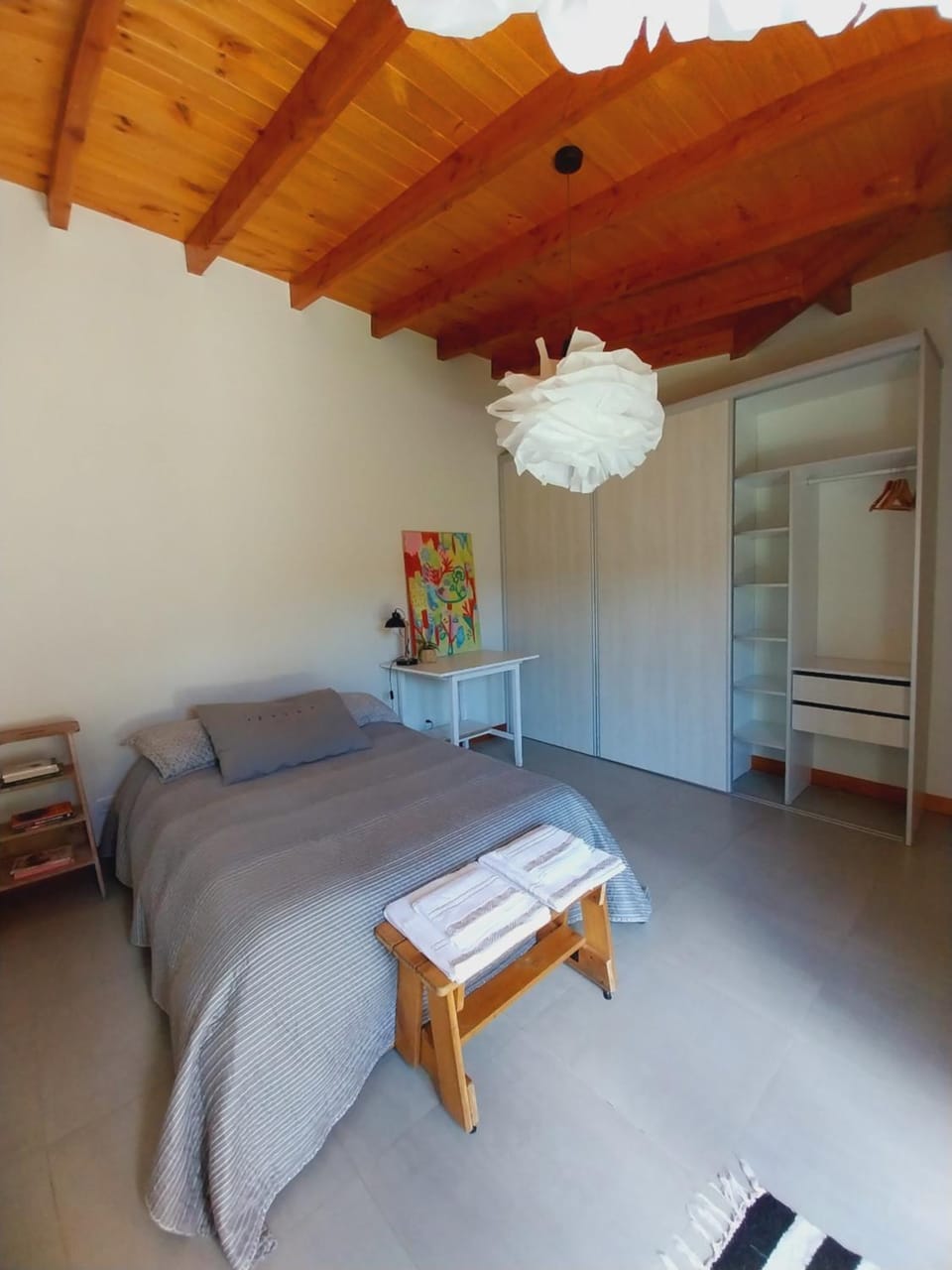 Habitación Flores de papel Vacation rental in Esquel
