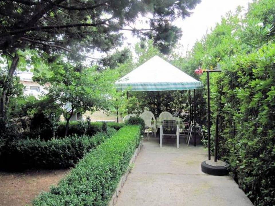 BBQ facilities, Balcony/Terrace