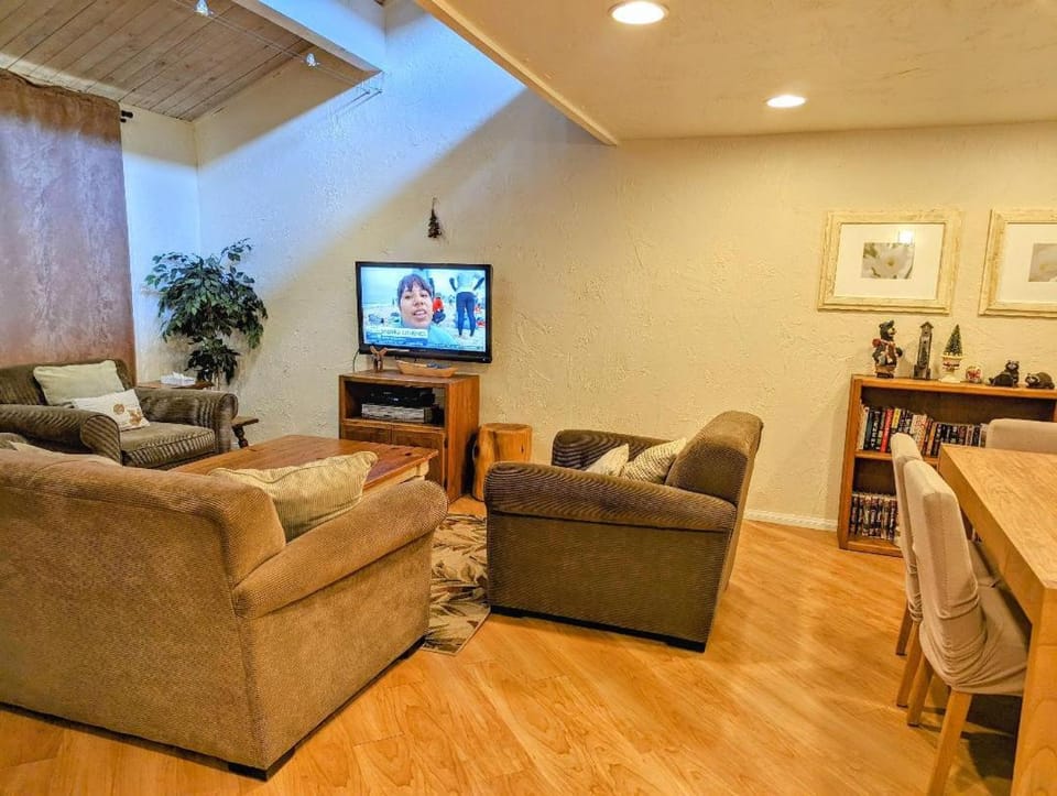 Snow Summit Townhouse Unit 55 House in Big Bear