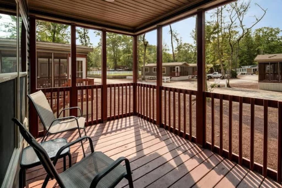 VR11 2 Bdrm Cottage near Wildwood House in Lower Township