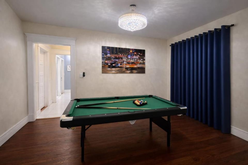Maple Crest Residence (Minutes to the Fall) Apartment in Buffalo