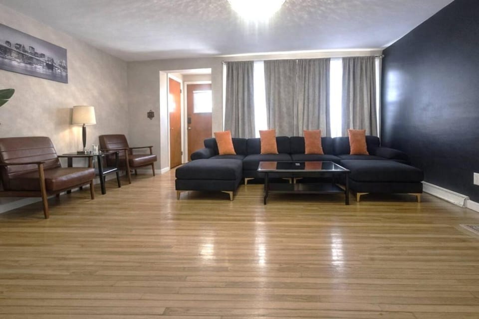 Maple Crest Residence (Minutes to the Fall) Apartment in Kenmore