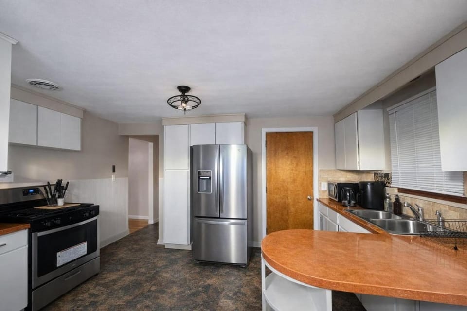 Maple Crest Residence (Minutes to the Fall) Apartment in Kenmore