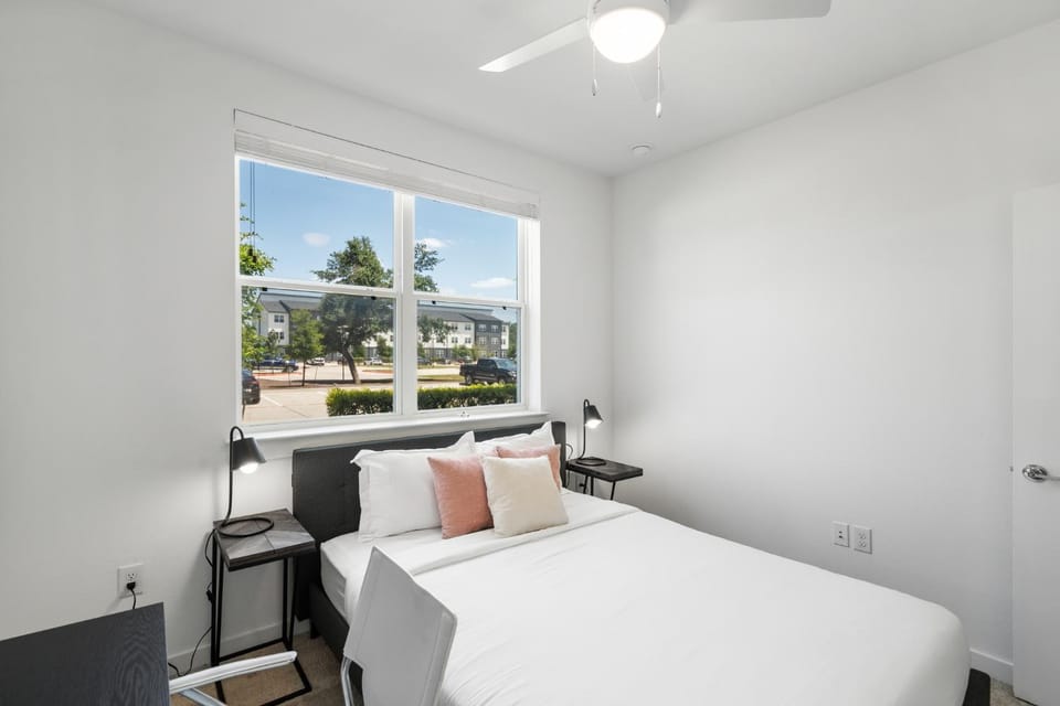 Stunning Austin Oasis I Properties by Preston Apartment in Austin