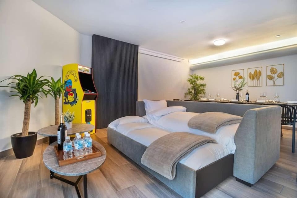 Stylish Home with Arcade Game & Private Patio House in Mexico City