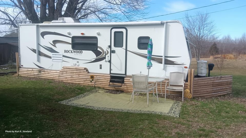 Patio, Natural landscape, Garden, Seating area, Dining area
