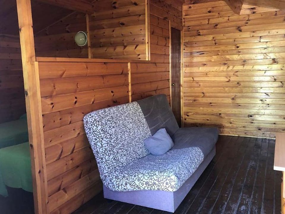 Bungalow Terrasse à Marbella - Pour Couples - API-1-52-1893 Campground/ 
RV Resort in Marbella