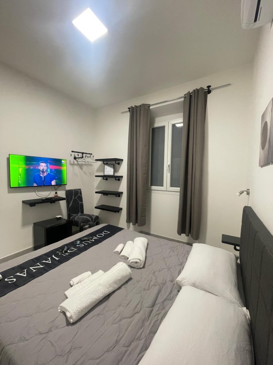 Domus de janas 1 Bed and Breakfast in Alghero