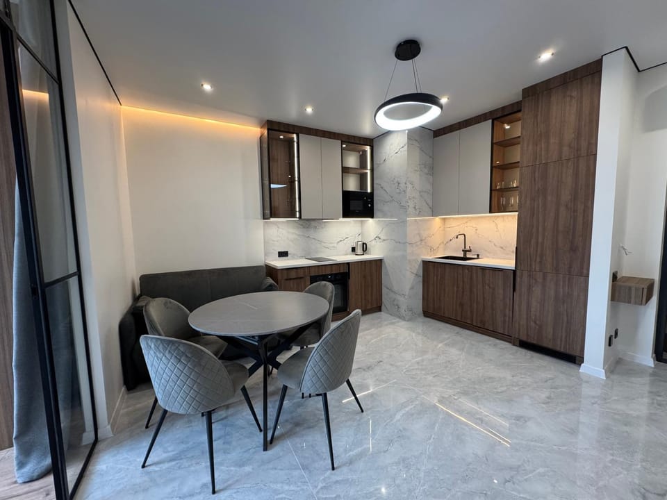 Sky Terrace Odesa Apartmens 3-252 Apartment in Odessa
