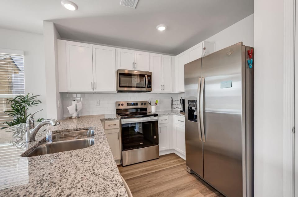 Large 3BR Private Condo Surfside Beautiful Decor House in Surfside Beach