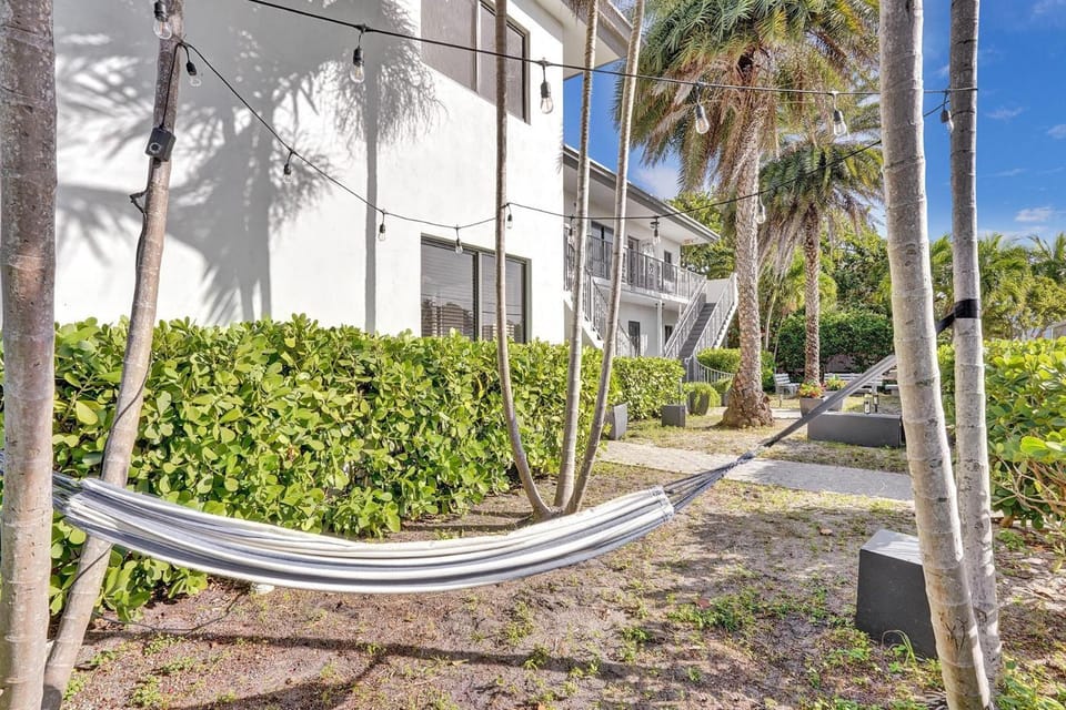 Walnut Beach - By Atlantikos Apartment in Hollywood Beach