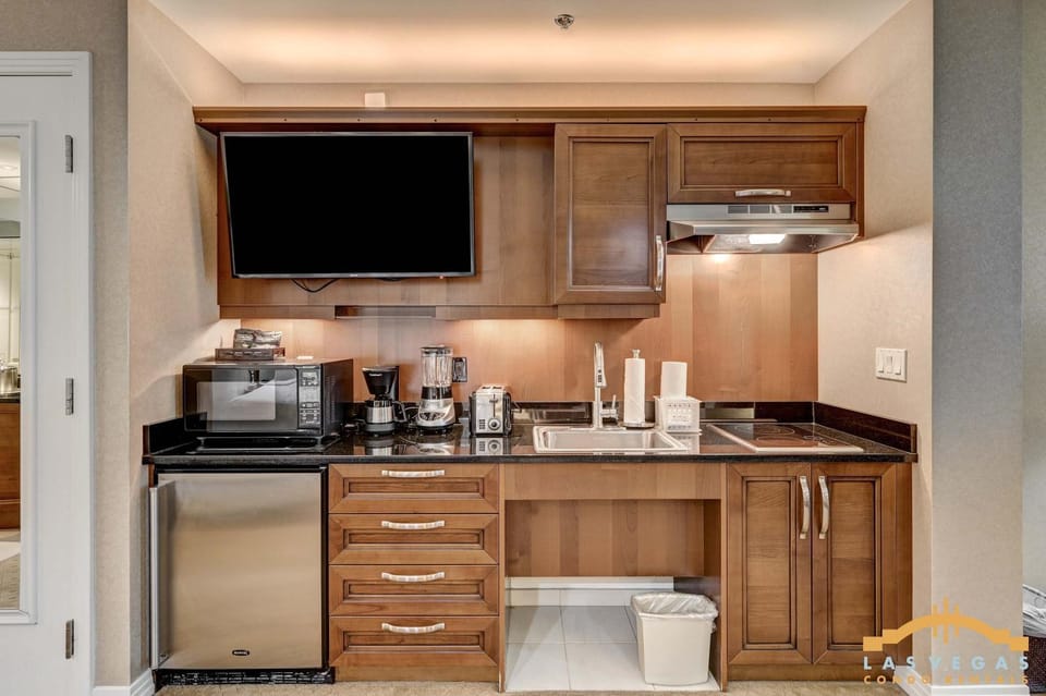 MGM Signature-10-718 Jacuzzi Studio House in Las Vegas Strip