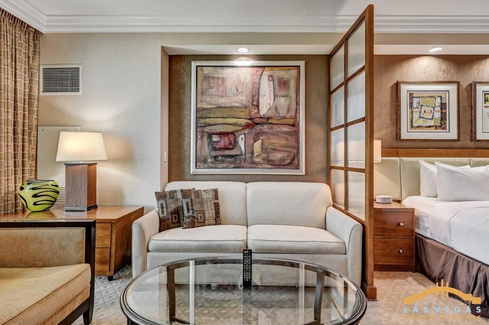 MGM Signature-10-718 Jacuzzi Studio House in Las Vegas Strip