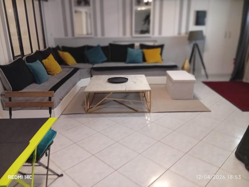 Large Studio in a cozy house House in Île-de-France