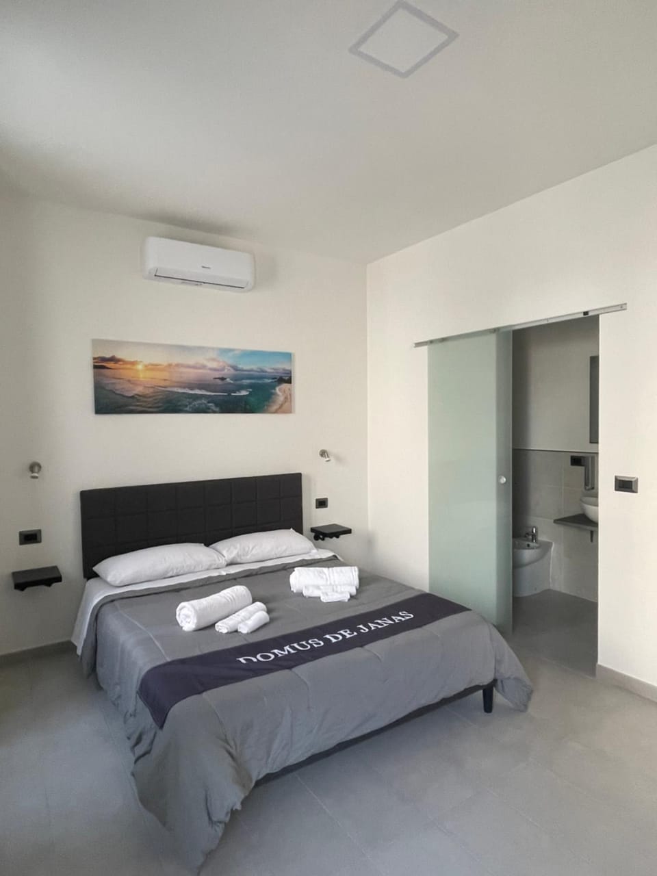 Domus de janas 2 Bed and Breakfast in Alghero
