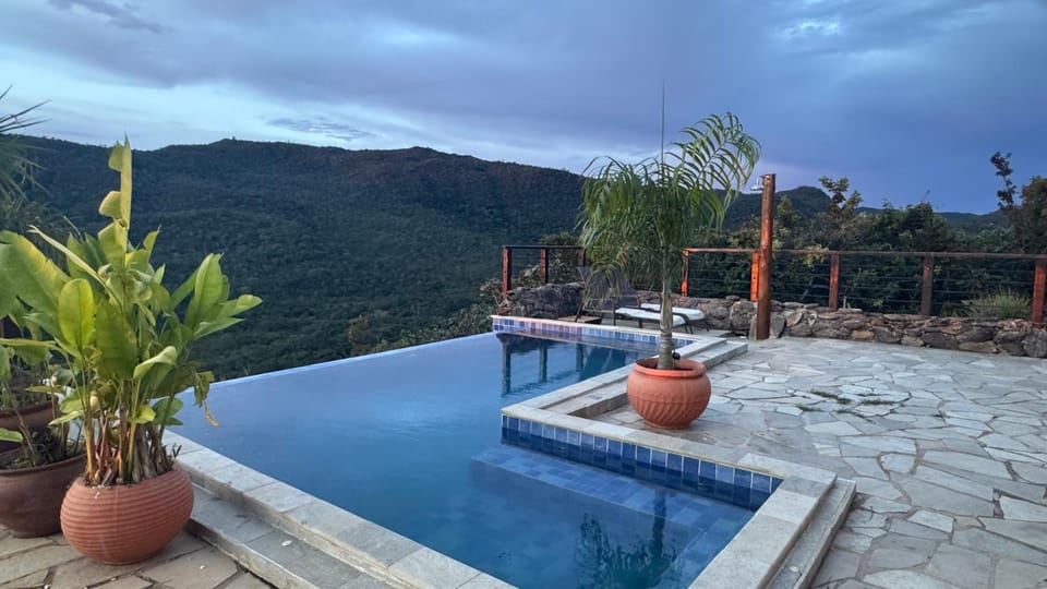 Day, Natural landscape, Mountain view, Pool view, Swimming pool, sunbed