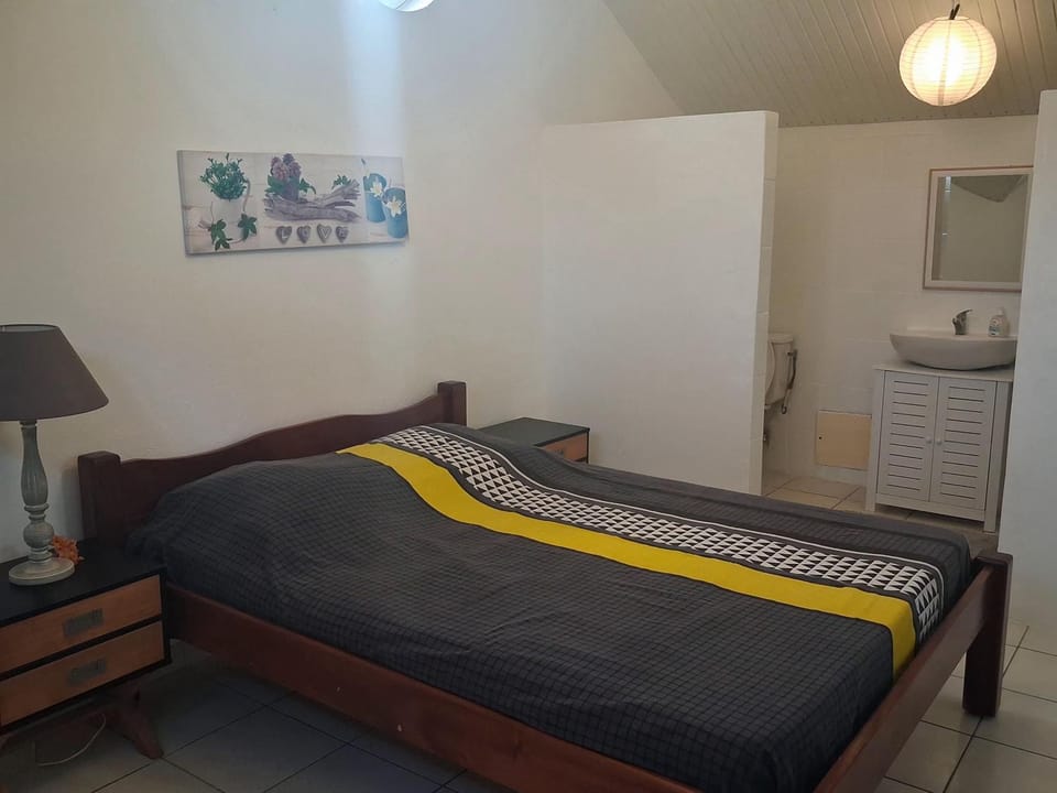 Bed, Bathroom, Bedroom