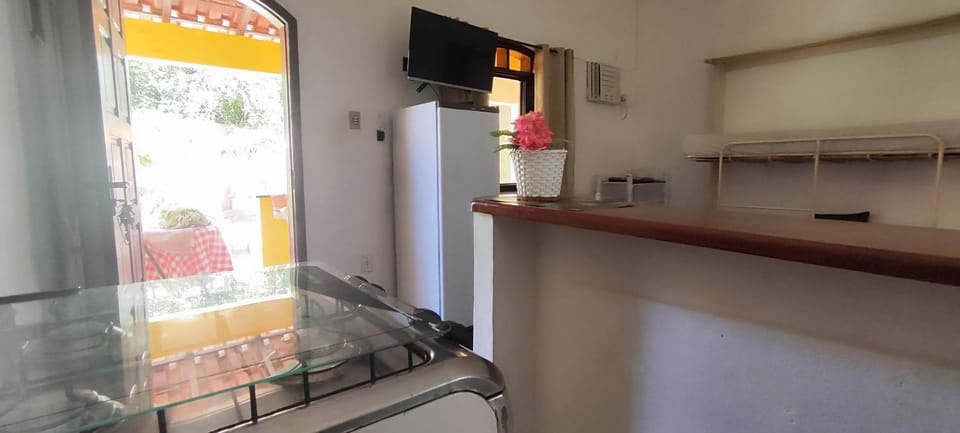 TV and multimedia, Kitchen or kitchenette, Bedroom, stove