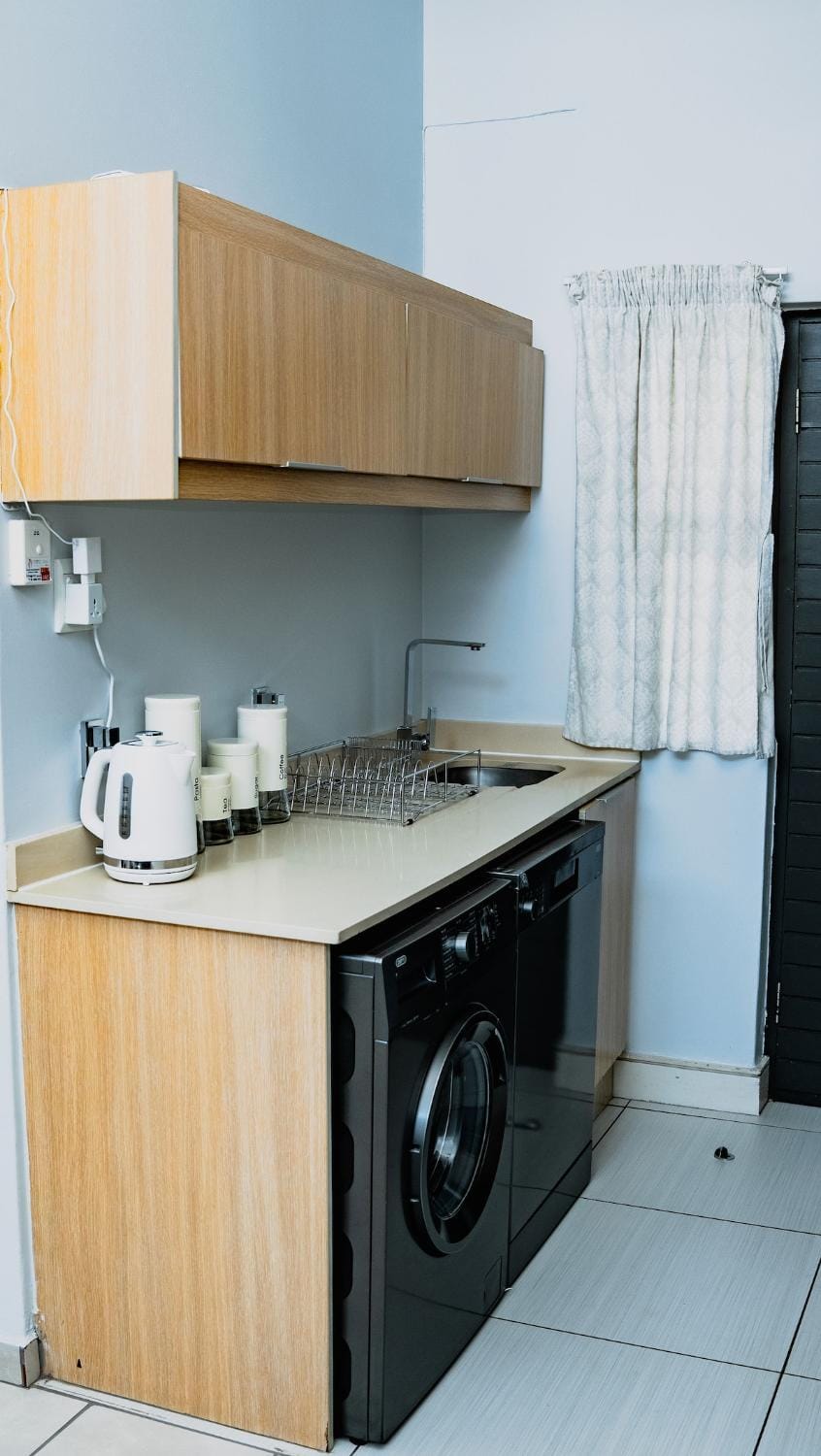 Elegant 2 Bed and 2 bathroom Apartment in Sandton