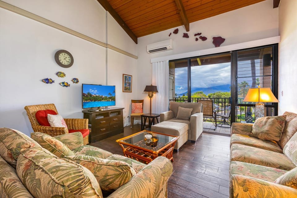 Kamaole Sands #10-404 Great Location Ocean view, A/C, Fitness Center Apartment in Wailea