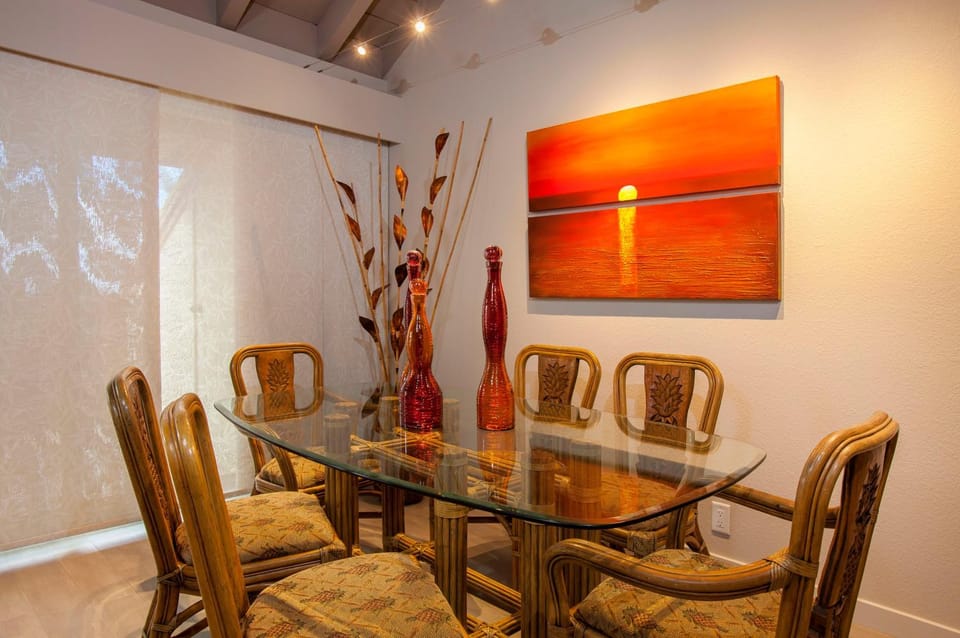 Maui Kamaole #A-201 Ocean view, A/C Throughout, Wifi, Across Kamaole Bch III Apartment in Wailea