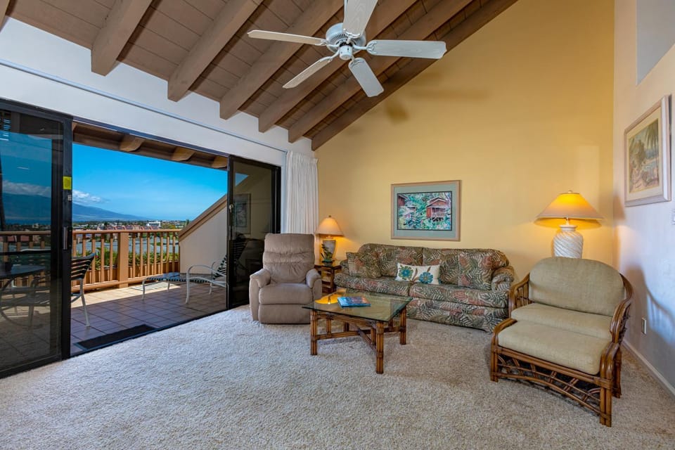 Maui Kamaole #L-203 Full Ocean View, A/C Throughout, Wifi, Great Location Apartment in Wailea