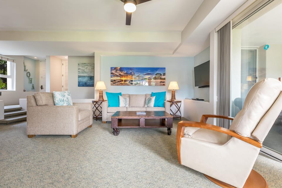 Palms at Wailea #1803 Large Private Lanai, Spacious Unit, Wifi Great Location Apartment in Wailea