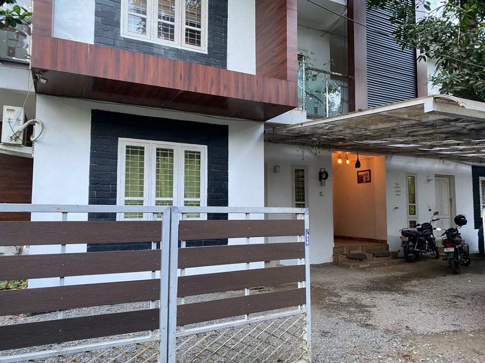Orchid Woods Apartment hotel in Thiruvananthapuram