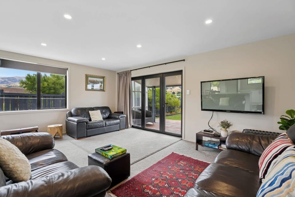 Central Oasis House in Otago