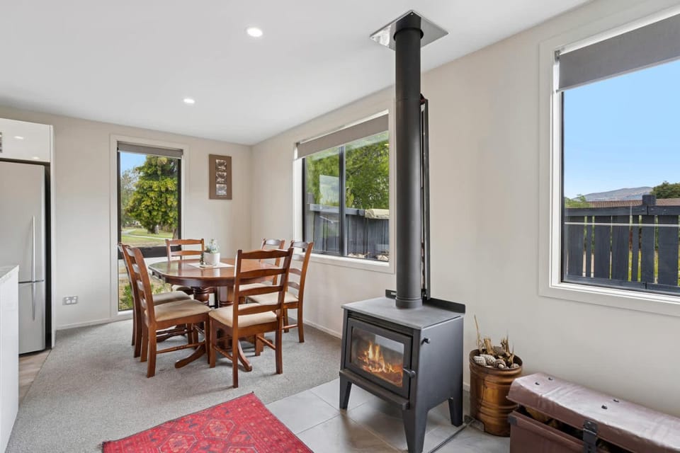 Central Oasis House in Otago