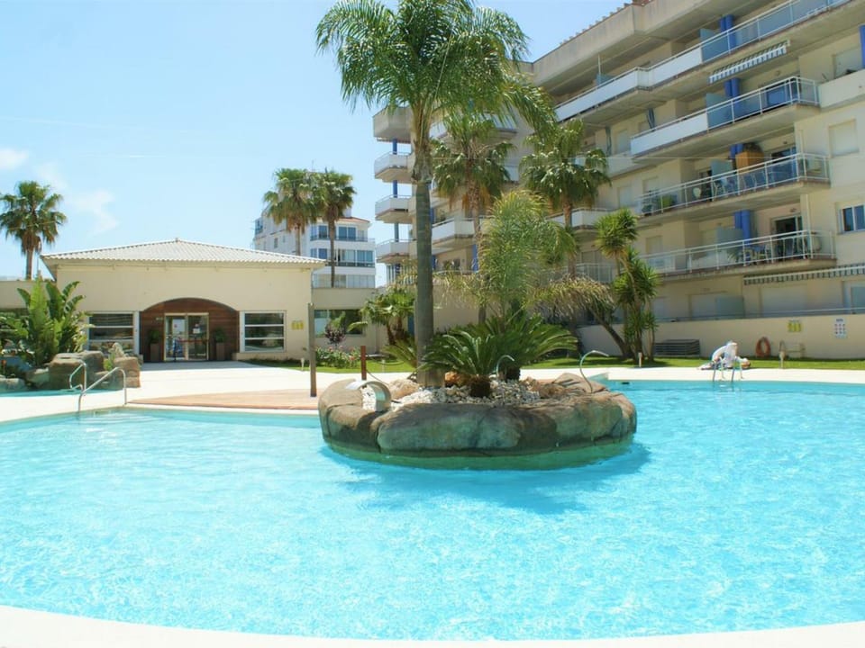 Dúplex cómodo vista mar, aire ac. - pers. - ES-258-189 Apartment in Roses