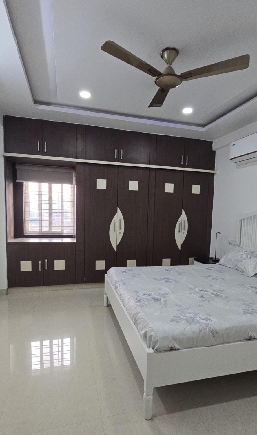 3bhk Near kodapur-Hitex Exhibition&Shilparamam Art Apartment in Hyderabad