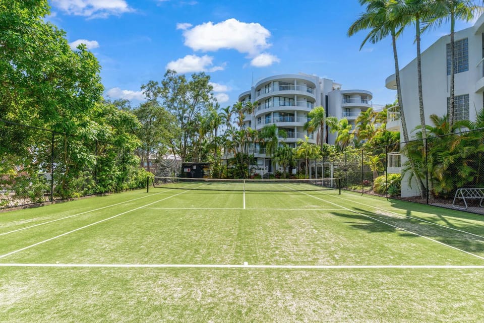 Noosa River Resort Haven - Pool Spa & Tennis Apartment in Noosa Heads