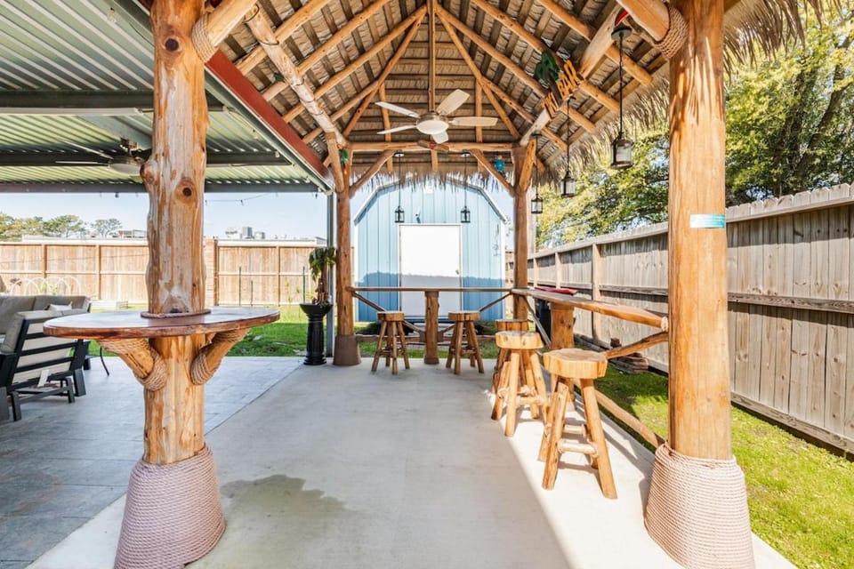 Lounge or bar