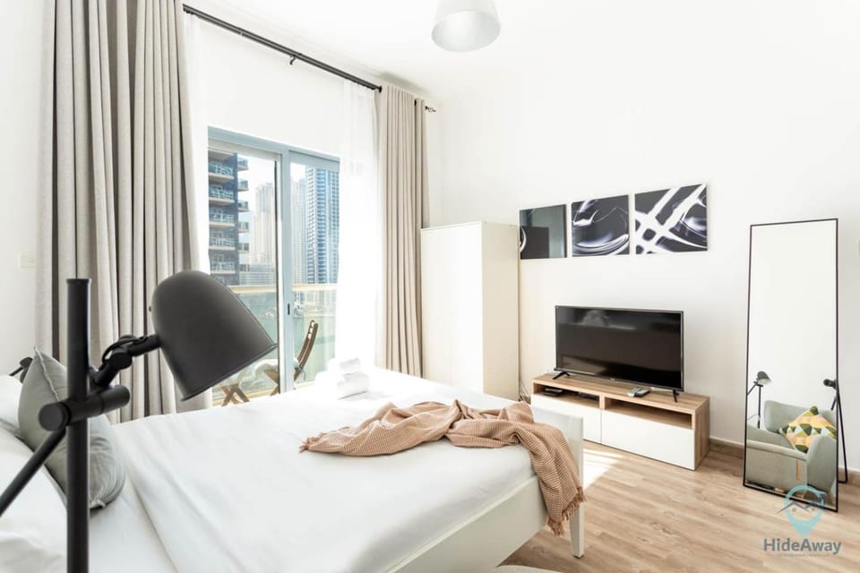Cozy Studio l Breathtaking Views l Dubai Marina Apartment in Dubai
