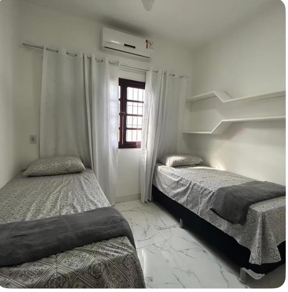 Bed, Bedroom, air conditioner