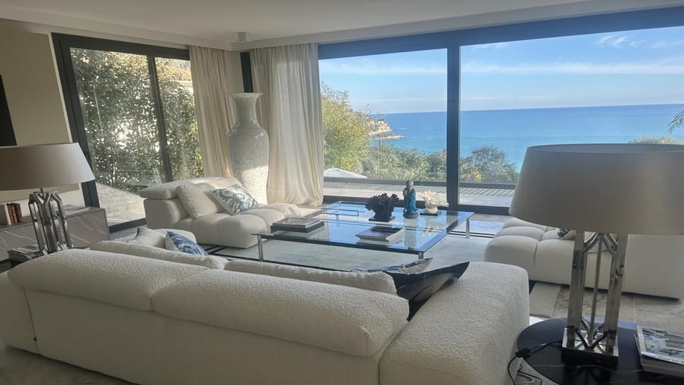 Natural landscape, View (from property/room), Living room, Sea view