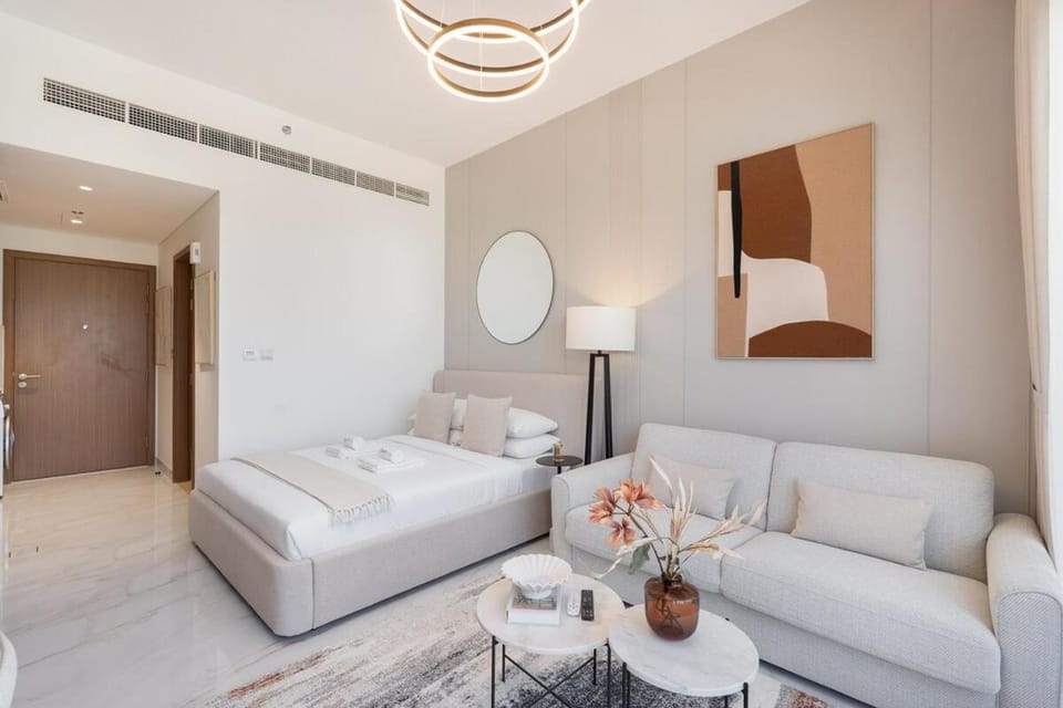 Cozy studio in Azizi Mirage 1 Dubai Studio City Apartment in Dubai