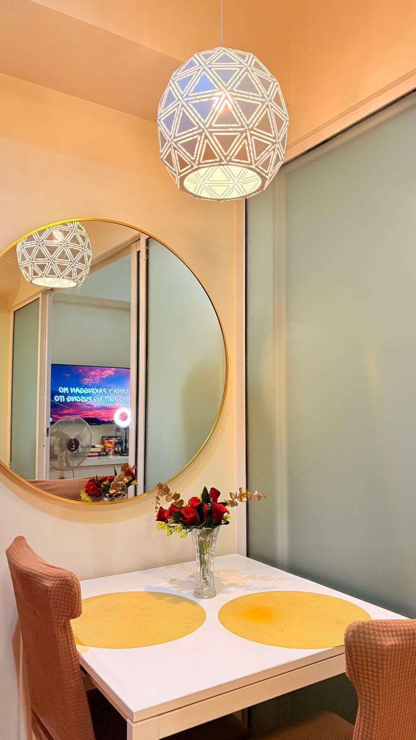 Casa Niall Azure Staycation Hotel in Paranaque