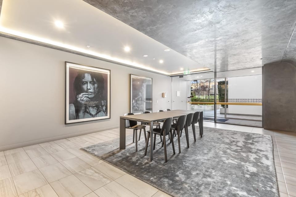 Brighton 1-Bed Apartment with Balcony Apartment in Brighton