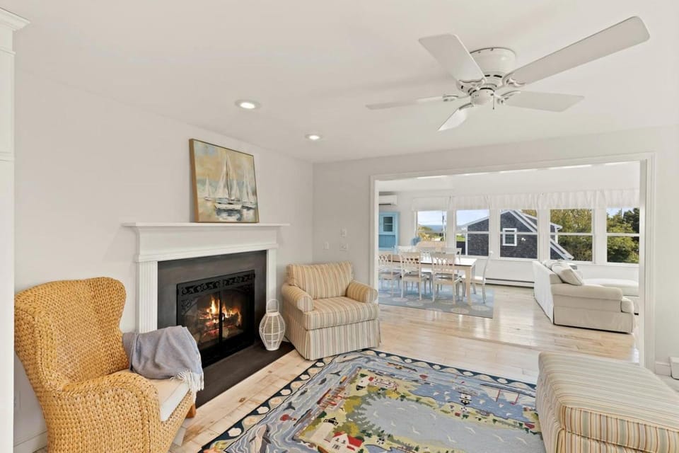 Breathtaking Cape Cod Beachhouse with Private Beach Access Near Sandwich, Massachusetts House in East Sandwich