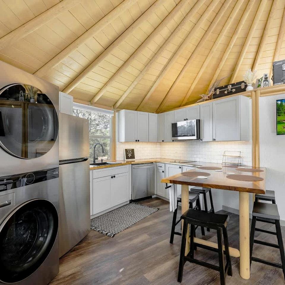 Luxury Yurt-Cabin with Private Hot Tub Near Canyon Lake, Texas Cabin in Canyon Lake