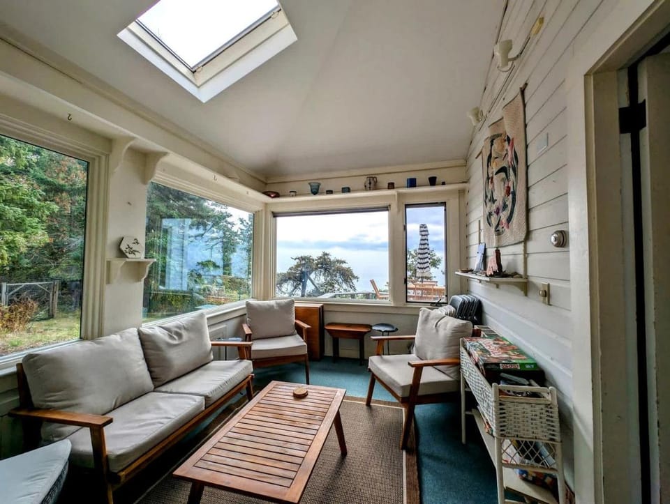Spacious Waterfront Cottage with Private Beach and Deck, Near Acadia National Park in Hancock Point, Maine House in Hancock