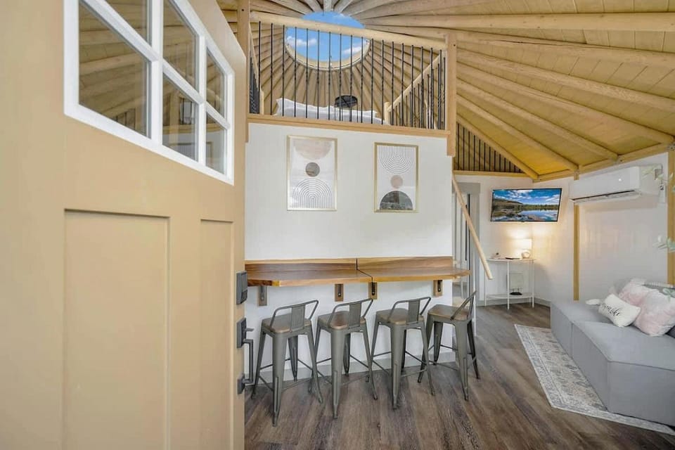 Tranquil Luxury Yurt Cabin with Private Hot Tub Near Canyon Lake, Texas Cabin in Canyon Lake