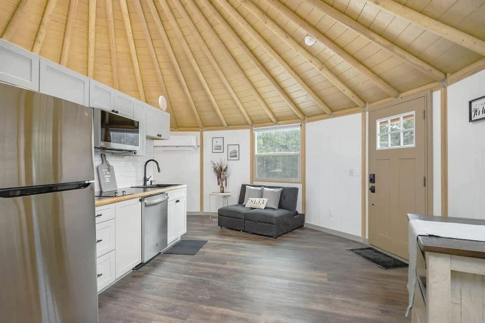 Stylish Yurt Cabin Getaway with Hot Tub Near Canyon Lake, Texas Cabin in Canyon Lake